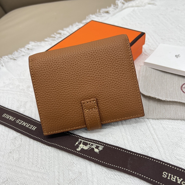 エルメス財布コピー背面デザイン